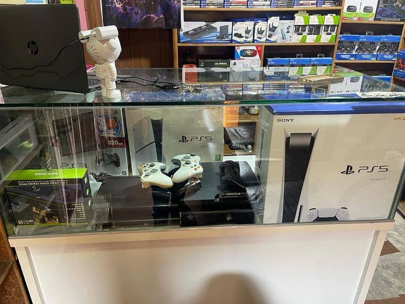 PS4 P3 xbox360 all console available in cheap price 10
