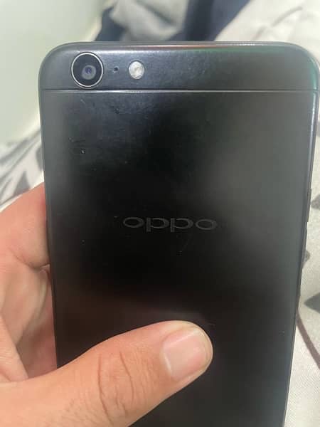 Oppo A57 4Gb 64GB in black colour 4