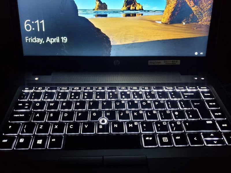 HP EliteBook Laptop i5 6th 1