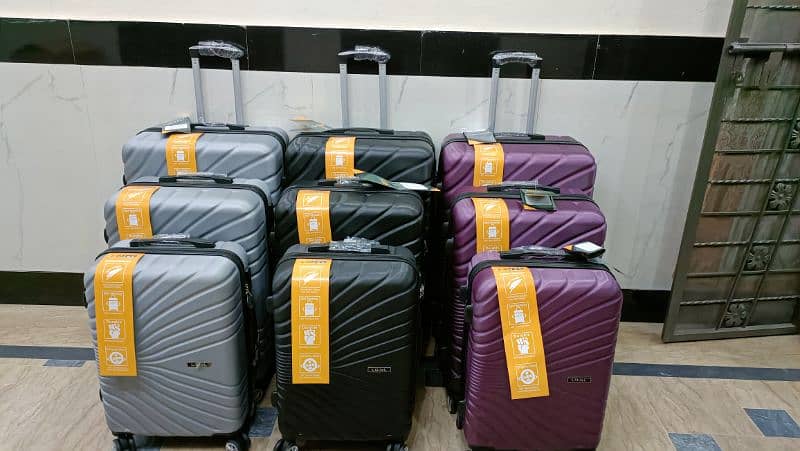 Unbreakable Luggage Bag | Suitcases | Trolley Bag | Attachi 3/4pic set 17