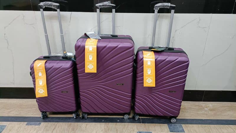 Unbreakable Luggage Bag | Suitcases | Trolley Bag | Attachi 3/4pic set 19
