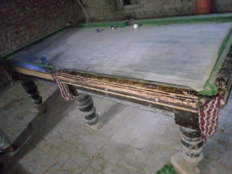 snooker table 0
