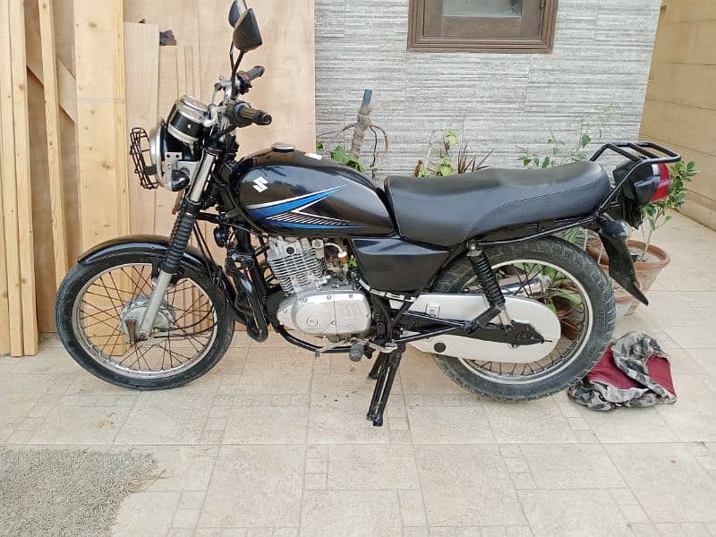 Suzuki GS150 2016 0