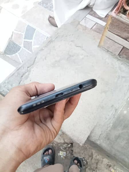 oppo a 16e hai condition 10/9 hai 4 64 only serious buyers 4