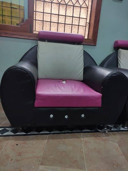 7 Seater Sofa Set For Sell 0