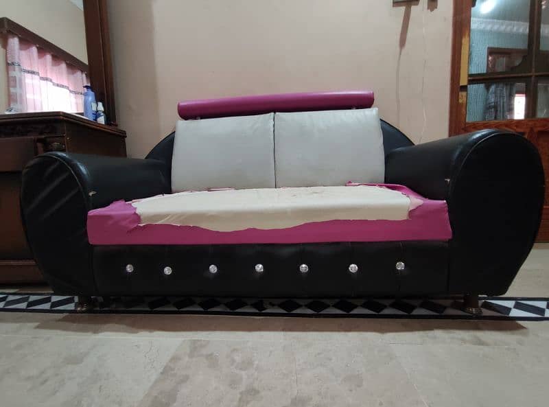 7 Seater Sofa Set For Sell 4