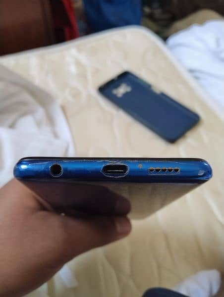 Xiaomi Poco X3 NFC 4