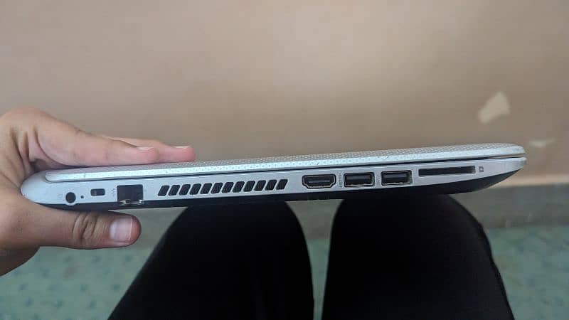 Hp laptop core i5 4gen 4