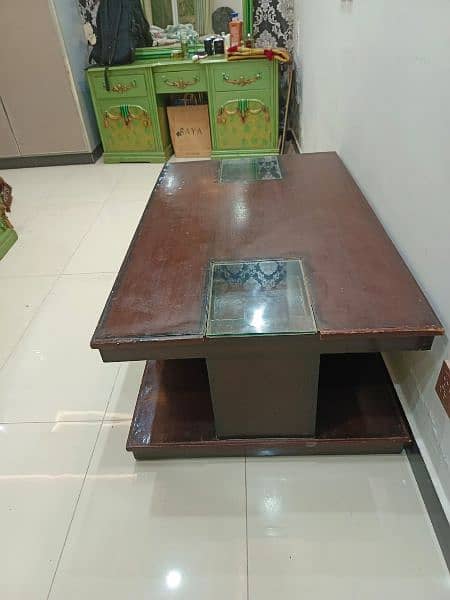 center table with 4 drawers 3