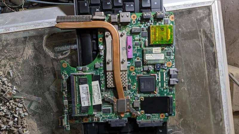 ShahG Computers Repairing (Software And Hardware Expert) 19