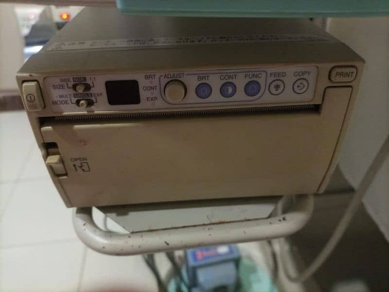 Ultrasound machine with all accessories 2