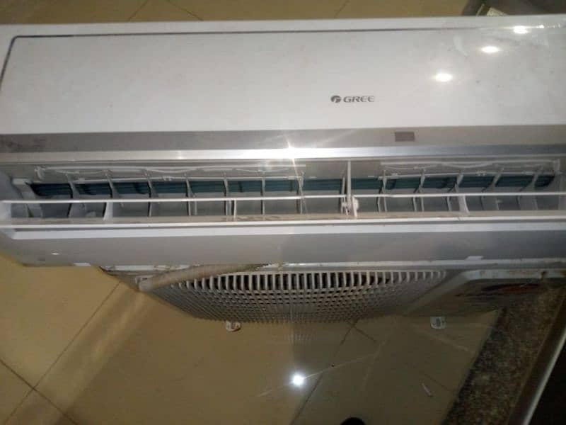 air conditioner repair and service 1