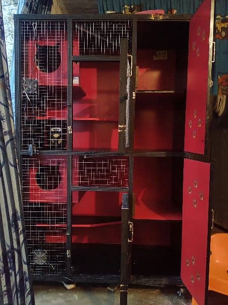 cats wooden cage ten by ten condition 3