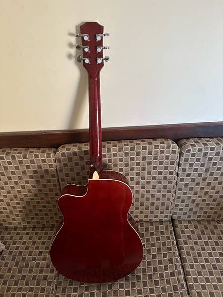 brand new guitar only few weeks used 10/10 condition 3