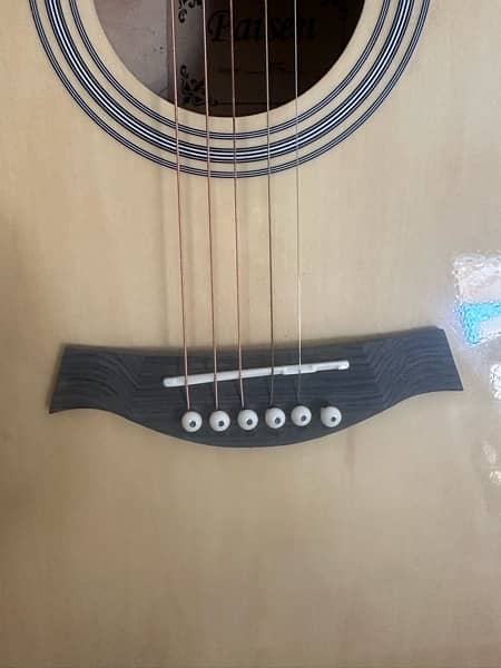 brand new guitar only few weeks used 10/10 condition 8