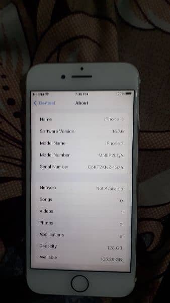 iPhone 7 in very excellent condition 2