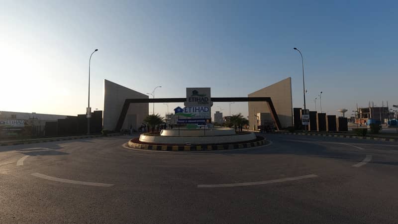 5.33 Marla Commercial Plot In Etihad Town Phase 1 On Easy Installments Best For Investment 0
