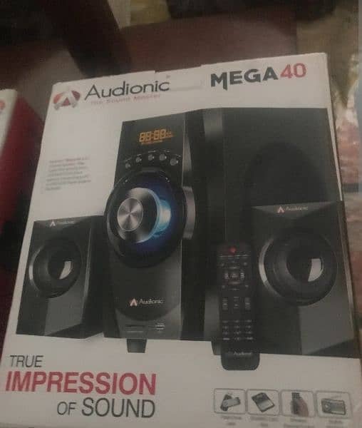 audionic mega 40 10/10 condition 0