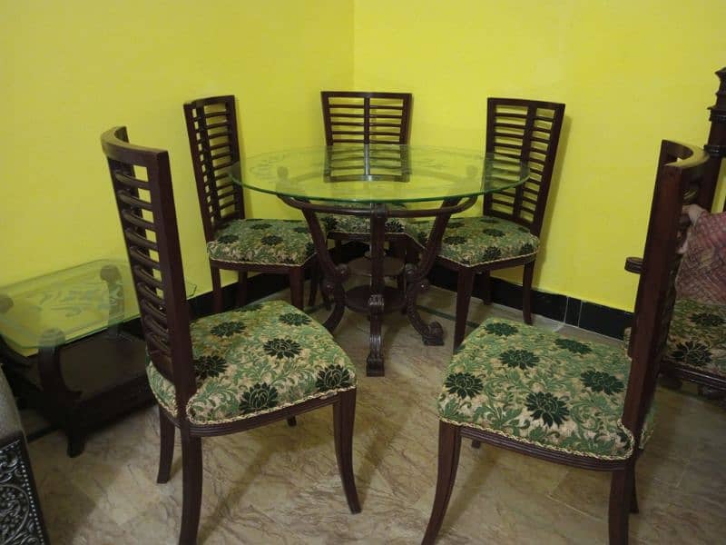 set of 6 chairs and one dining table 1