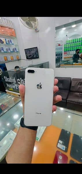 I phone 8+ Jv 64 Gb white Block collor Available water pack 1