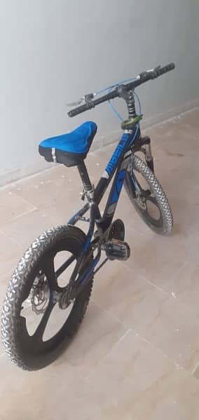 Bicycle For Sale In Good Condition 3