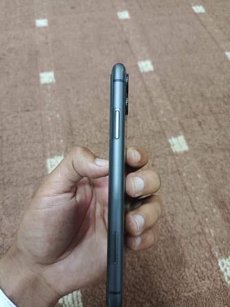 I phone 11 condition 10 BY 10 battery  health 79% and waterPAK non PTA 2
