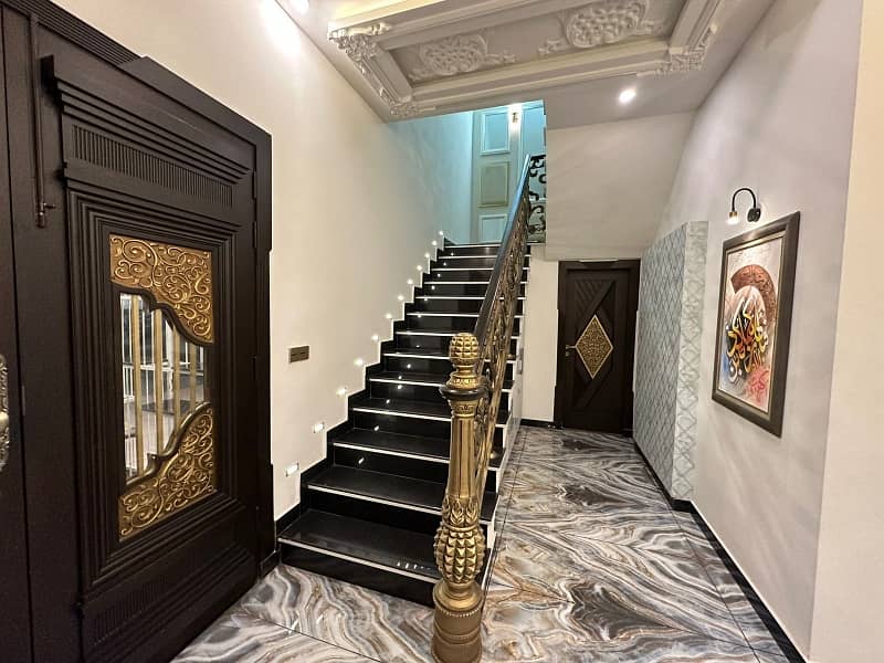 DC Colony 1 Kanal Luxury House For Sale At Main Boulevard 8