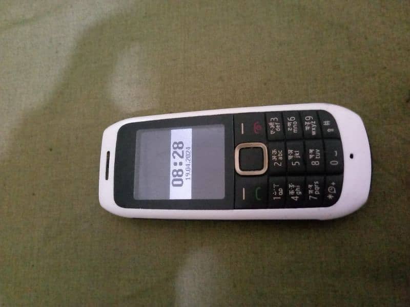 Nokia 1616 1