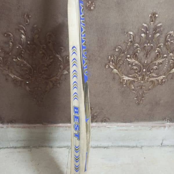 miandad bat only one week used condition 9/10 2
