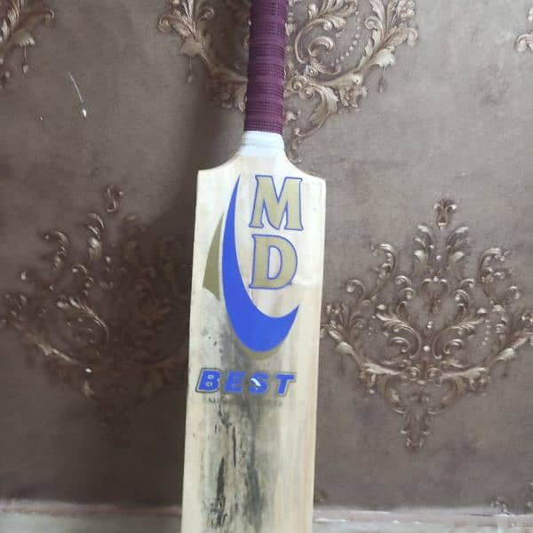 miandad bat only one week used condition 9/10 3