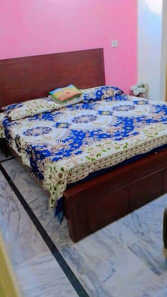 Room available for rent daily and weekly basis f. 10/4 Islamabad 2