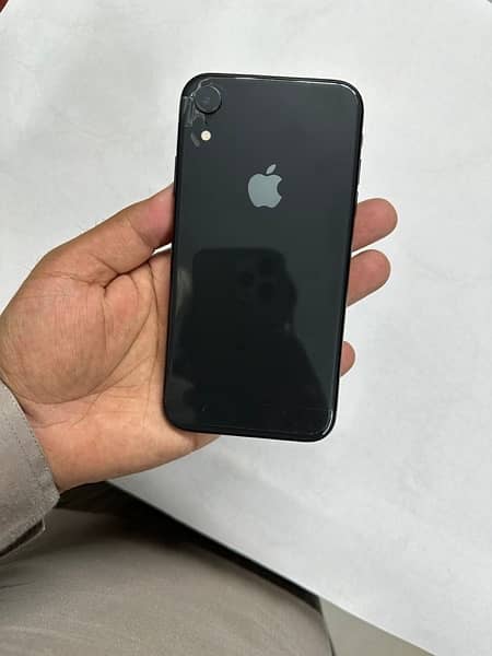 Apple Iphone XR PTA Approved 7