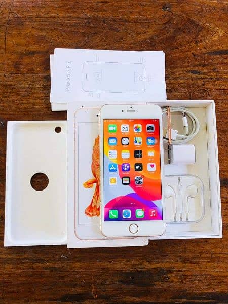IPhone 6s Plus 128gbOnly WhatsApp number 0325/15/12/151 1