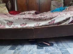 Bed with spring mattress in cheap price 0