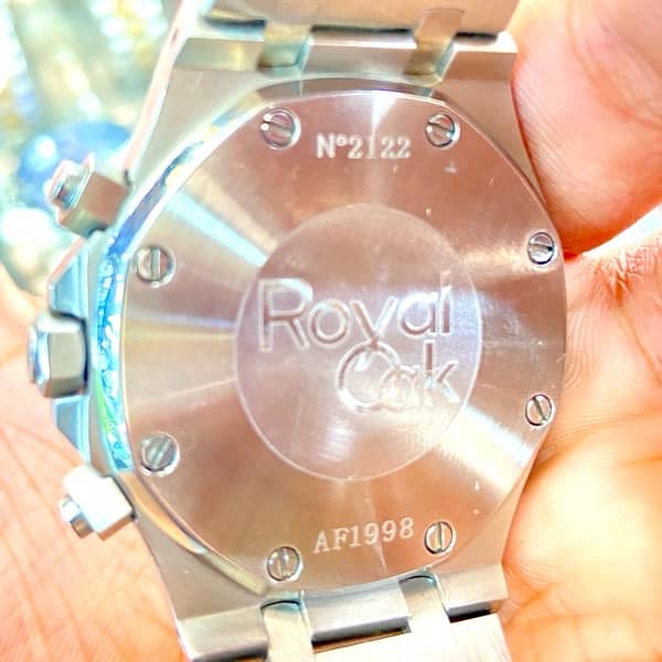 {AP)Audemars Piguet:Royal Oak choronograph used like new 98% condition 1