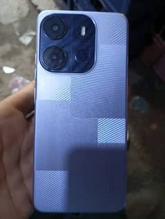 Tecno pop 7 with box and charger