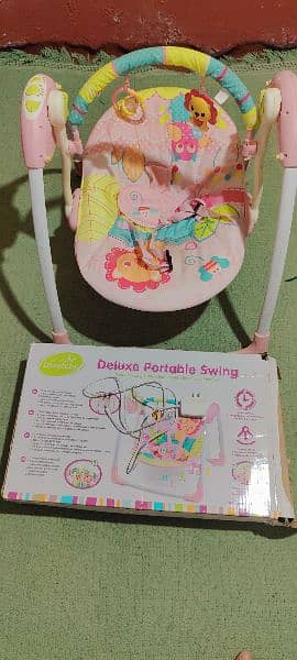 baby electric swing 10/10 condition with box 3
