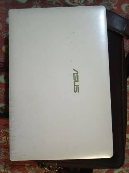 Laptop for Sale ASUS 501A 2