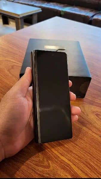 Samsung z fold 2 Official PTA approved inner screen is not working 4