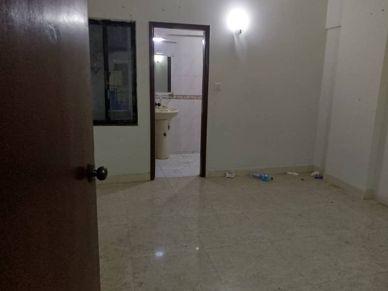 Defense 3 bed dd apartment for rent 1200 sq feet badar commercial defense phase 5 Karachi 2
