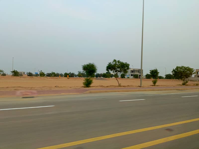 Golf city 500 square yards ready corner plot available for sale in Bahria Town Karachi 4