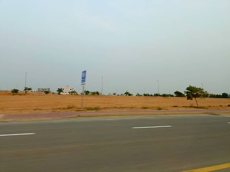 Golf city 500 square yards ready corner plot available for sale in Bahria Town Karachi 6