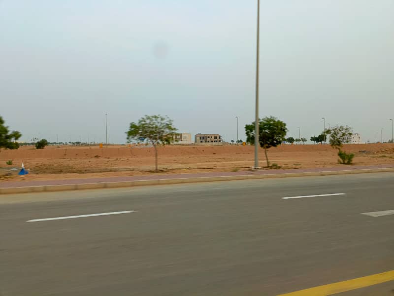Golf city 500 square yards ready corner plot available for sale in Bahria Town Karachi 8