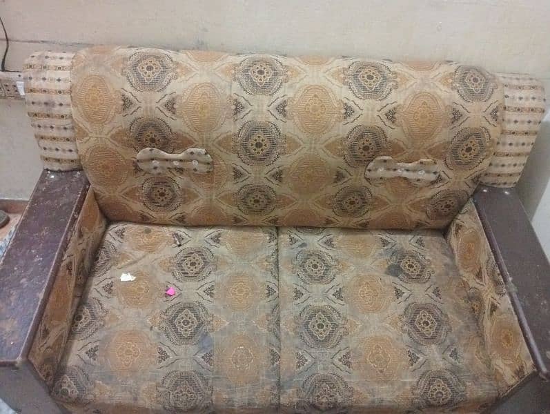Royal sofa set 1+2+3 with reasonable price 2