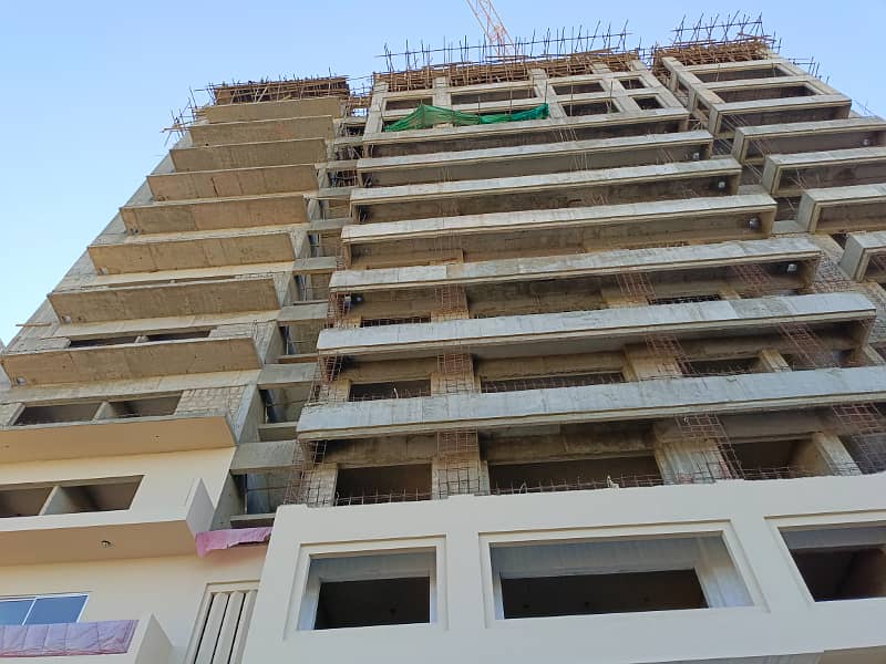 Central park 2bedroom apartment available for sale in bahria Town Karachi 11