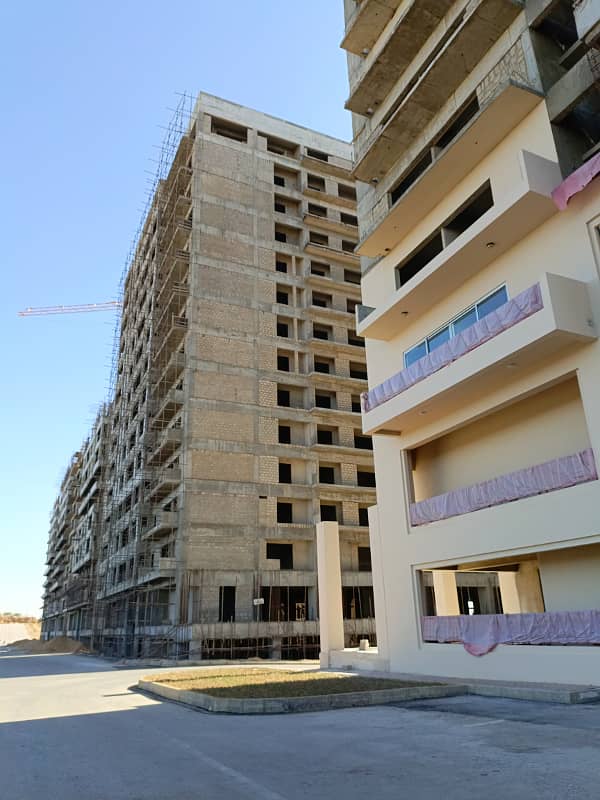 Central park 2bedroom apartment available for sale in bahria Town Karachi 16