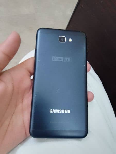 Samsung Galaxy on7 prime 3/32 non pta Dubai 1