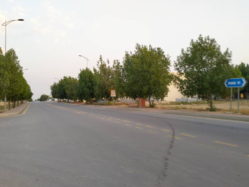 Ali block 125 square yards ready plot available for sale in Bahria Town Karachi 6