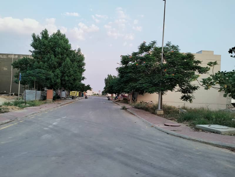 Ali block 125 square yards ready plot available for sale in Bahria Town Karachi 13
