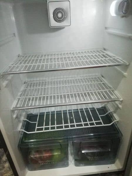 Gree Refrigerator 4